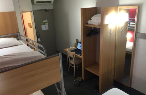 Les Tourrettes Hotel | B&B HOTEL Montélimar Nord