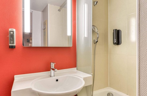 Saint-Jean-de-Vedas Hotel | B&B HOTEL Montpellier (2)