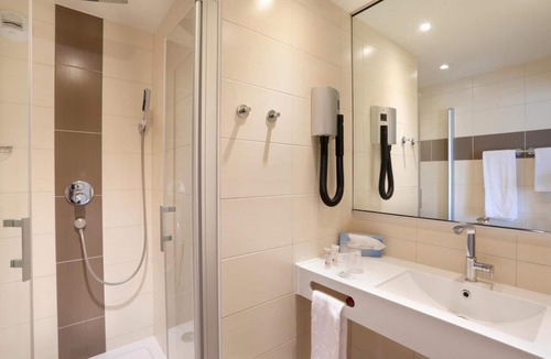 Sochaux Hotel | B&B HOTEL Montbéliard-Sochaux