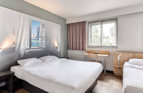 Saint-Aunes Hotel | B&B HOTEL Montpellier Vendargues