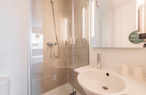 Sausheim Hotel | B&B HOTEL Mulhouse Sausheim