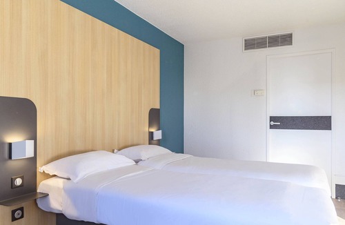 Cadereau Hotel | B&B HOTEL Nîmes Centre