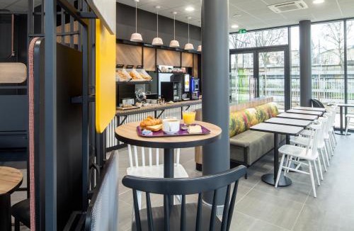 Chemin de l'Ile Hotel | B&B HOTEL NANTERRE Rueil-Malmaison