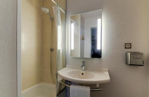 Beaujoire Hotel | B&B HOTEL Nantes Parc Expos La Beaujoire