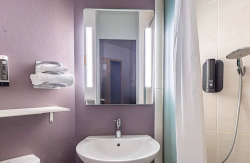 Chasseneuil-du-Poitou Hotel | B&B HOTEL Poitiers (1)