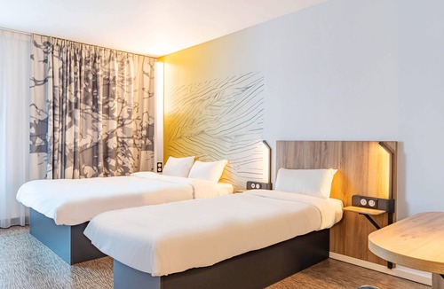Biard Hotel | B&B HOTEL Poitiers Aéroport