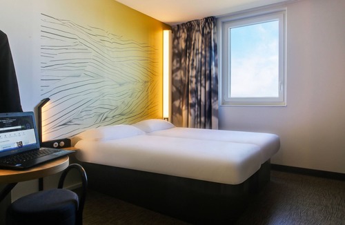 Reims Hotel | B&B HOTEL Reims Croix Blandin