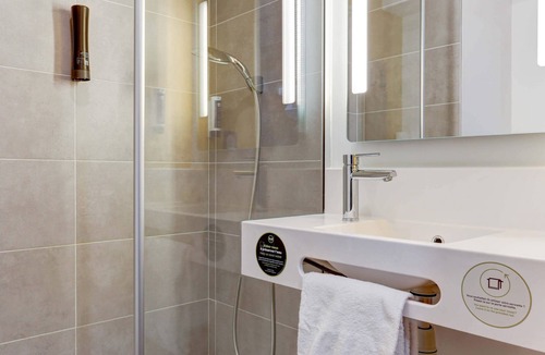 Reims Hotel | B&B HOTEL Reims Croix Blandin