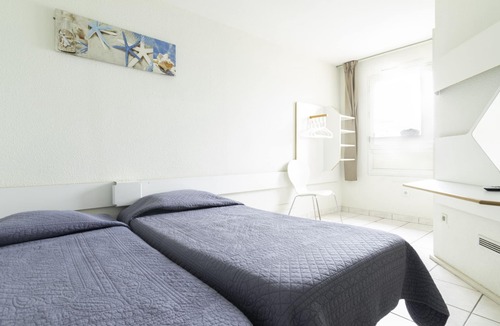 Sete Hotel | B&B HOTEL Sète Centre Gare