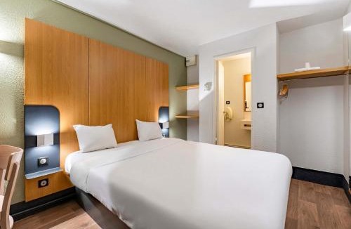 Villars Hotel | B&B HOTEL Saint-Etienne La Terrasse