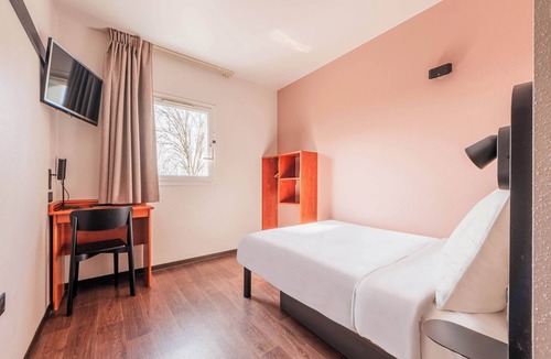 Holtzheim Hotel | B&B HOTEL Strasbourg Aéroport