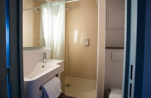 Valenciennes Hotel | B&B Hotel Valenciennes Marly
