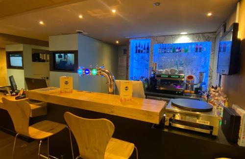 Le Chesnay Hotel | B&B HOTEL Versailles Le Chesnay