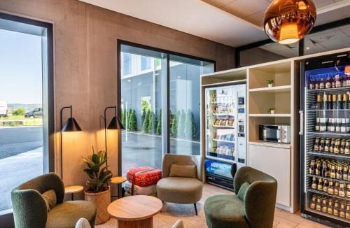 Ruemlang Hotel | B&B HOTEL Zürich Airport