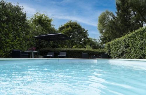 Saint-Maurice-sur-Fessard Bed & Breakfast | B&B LA FESSARDIERE Piscine - Jacuzzi