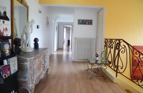 Magny-en-Vexin Bed & Breakfast | B&B La Maison de L'Aubette