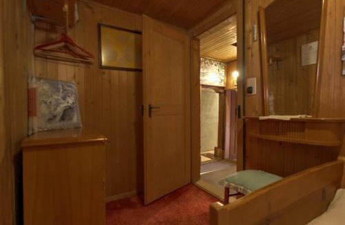 Rossiniere Bed & Breakfast | B&B La Pivoine