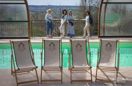 Saint-Samson-de-la-Roque Bed & Breakfast | B&B Le Clos du Phare - En campagne