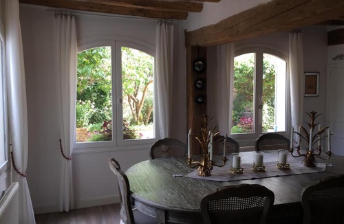 Gasny Bed & Breakfast | B&B les Agapanthes