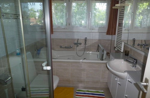 Muttenz Bed & Breakfast | B&B Pappelweg - 2