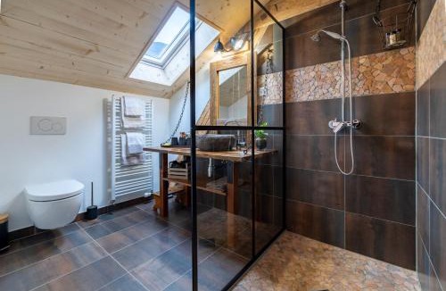 Evionnaz Bed & Breakfast | B&B Restaurant Le Pernollet