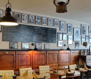Evionnaz Bed & Breakfast | B&B Restaurant Le Pernollet