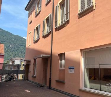 Bellinzona Apartment | B&B Sasso Corbaro