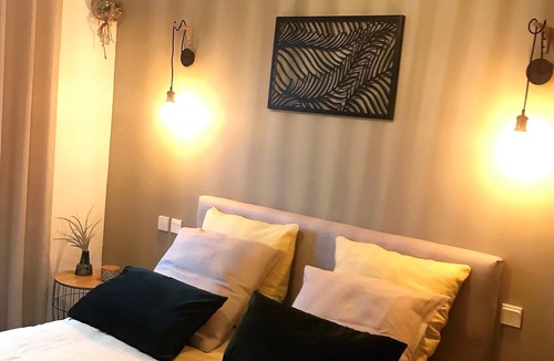 Ventenac-Cabardes Bed & Breakfast | B&B The house of the little wood