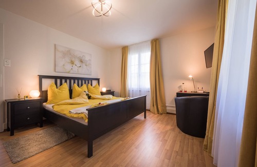 Muri bei Bern Bed & Breakfast | B&B Villa Alma