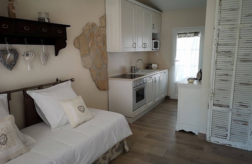 Carnot Bed & Breakfast | B&B Villa Blanche