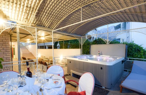 Baska Voda Bed & Breakfast | B&B villa IVONA 2