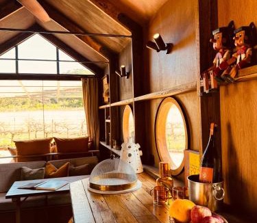 Bobs Farm Hotel | B Farm