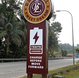 Kampung Jalan Paku Hotel | B&L HOTEl