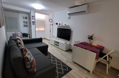 Collblanc y La Torrassa Apartment | B. O.D APARTMENTS COLLBLANC ZONA CAMP NOU