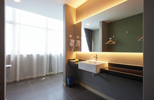 Pegawai Hotel | B&S Boutique Hotel