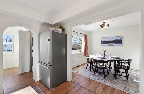 Shenandoah Cottage | B & W Cottage - Near Gem park