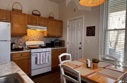 Dwight Apartment | B2-1-Specious - New 3 BR - 2 BATH