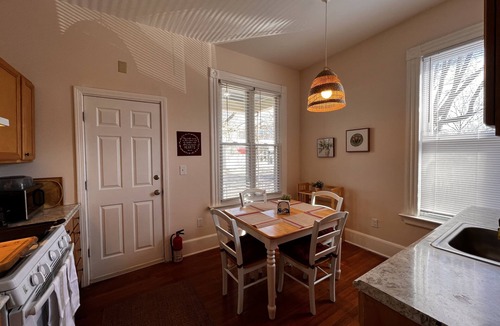 Dwight Apartment | B2-1-Specious - New 3 BR - 2 BATH