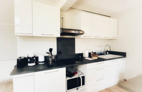 Rurange-les-Thionville Apartment | B2 annexe, vue château