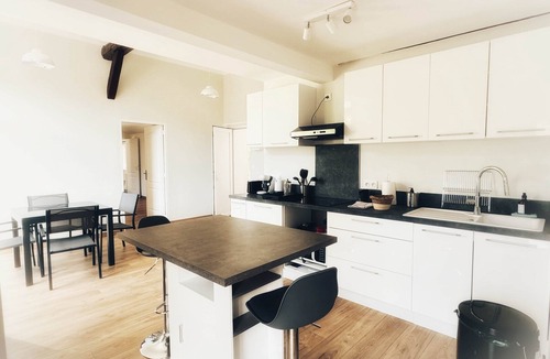 Rurange-les-Thionville Apartment | B2 annexe, vue château