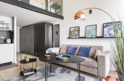 15th Arrondissement Apartment | B2 Loft Duplex 175Blo-Paris Convention