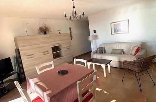 Saintes-Maries-de-la-Mer Apartment | B21 sea view apartment, private parking