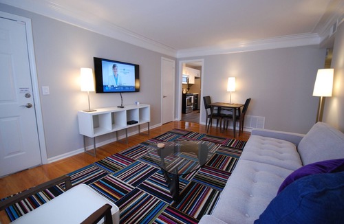 Brookwood Apartment | B2bj Great Value Serviced Condo in Quiet Neighborhood