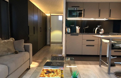 15th Arrondissement Apartment | B3 Loft Duplex 175Blo-Paris Convention