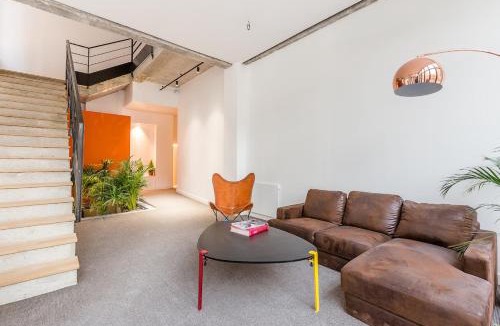15th Arrondissement Apartment | B3 Loft Duplex 175Blo-Paris Convention