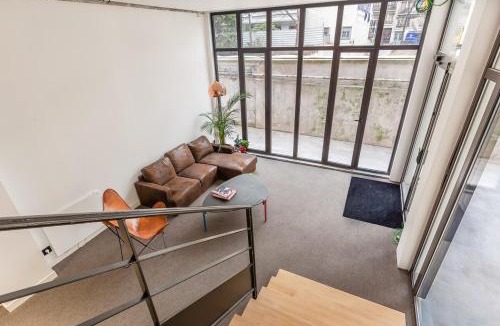 15th Arrondissement Apartment | B3 Loft Duplex 175Blo-Paris Convention