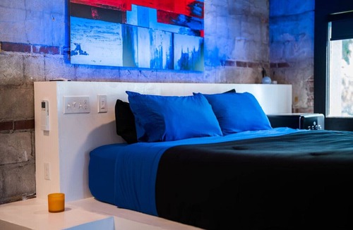 Sparta Bed & Breakfast | b3 Private 4 Suite Micro-Hotel