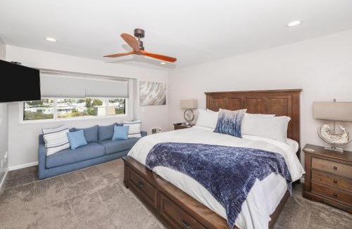 Townsite House | B306 - Endless Summer
