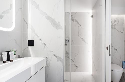 15th Arrondissement Apartment | B4 Loft Duplex 175Blo-Paris Convention