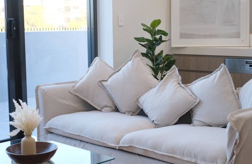 Epping Apartment | B405 Epping · Cozy 2 Bed close to train station in Epping